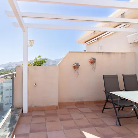 דירה Rooftop Apartment, *